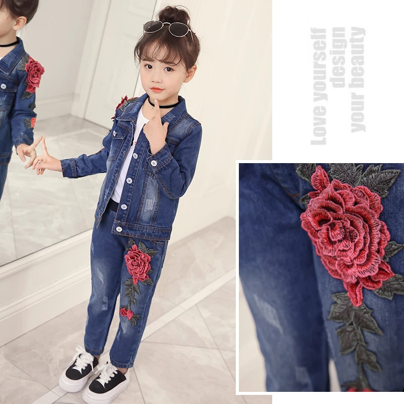 

Teenagers Girls jeans Clothes Fashion 2018 Long Sleeve Floral Embroidery jeans outerwear + Jeans Pants 2PCS Girls jeans set