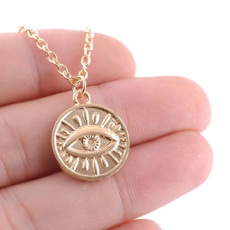 

Fashion Gold Color Coin Eye Pendant Necklaces for Women Simple Round Disc Layered Choker Boho Charms Initial Necklaces Jewelry