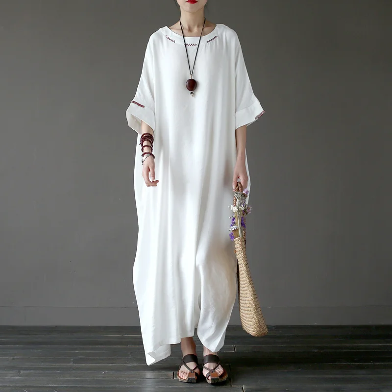 

Johnature 2019 New Hand-made Embroidery Loose White Cotton Linen Robe Half Sleeve Vintage Dress