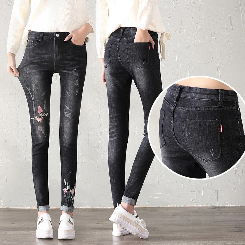 

Women's Jeans with Embroidery Slim Fit Stretch Mid Waist Skinny Pencils Denim Pants 2017 New Female Trousers Mujer Femme L1288