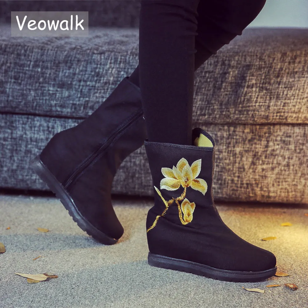 Veowalk New Handmade Chinese Painting Embroidered Women Casual Canvas Short Ankle Flat Boots Autumn Ladies Denim Cotton Shoes Veowalk New Handmade Chinese Painting Embroidered Women Casual Canvas Short Ankle Flat Boots Autumn Ladies Denim Cotton Shoes