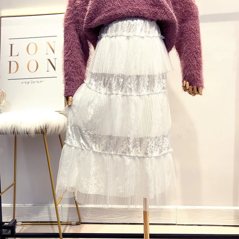 cascading tulle skirt