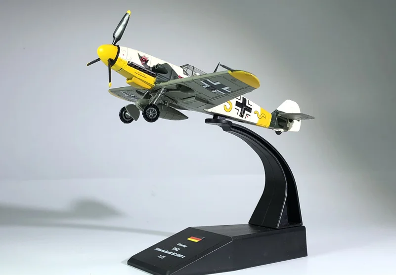 

WLTK 1/72 Scale Military Model Toys German Bf-109 Fighter Diecast Metal Plane Model Toy For Collection,Gift,Kids