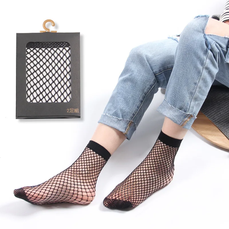 

2017 2pairs New Summer Women Sexy Grid Socks Short Fishnet Socks Hollow Lattice Geometry Black Breathable Socks Female