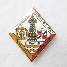 На заказ жесткий эмалированные металлические значки позолоченные шпильки Лига город брошь нет минимальный объем заказа высокое качество