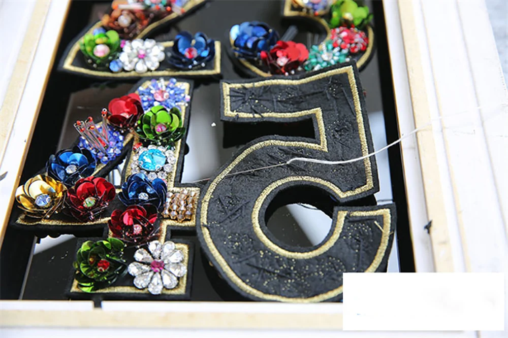 1-to-9-Big-Sequins-Rhinestone-beaded-Flower-Number-Patches-Sew-On-Crystal-Patch-for-Clothing