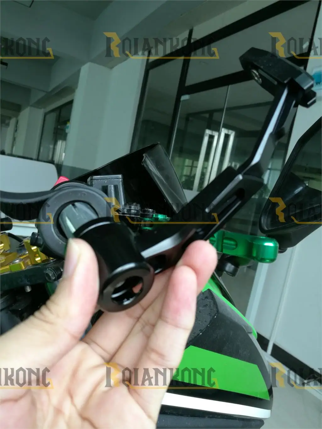 aeProduct.getSubject()