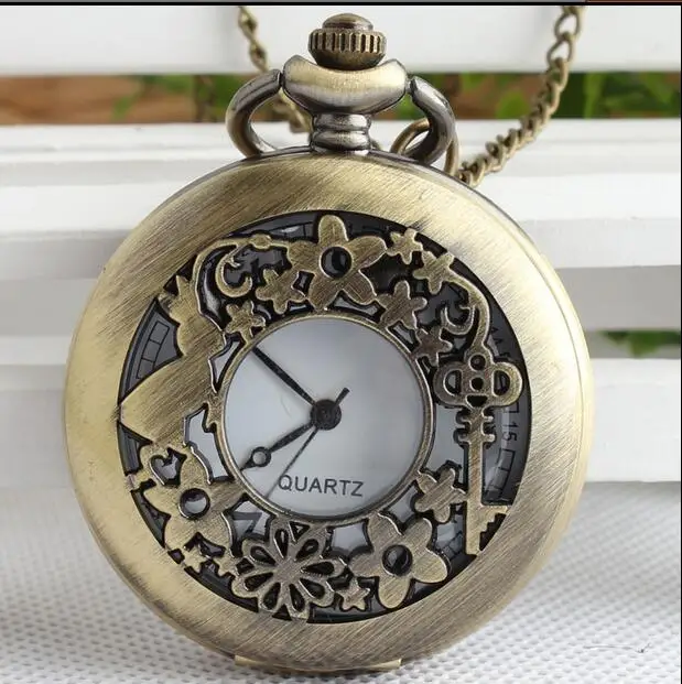 

Wholesale 10pcs/lot Hollow out broken flower Little rabbit pattern bronze pendant Necklace pocket watches