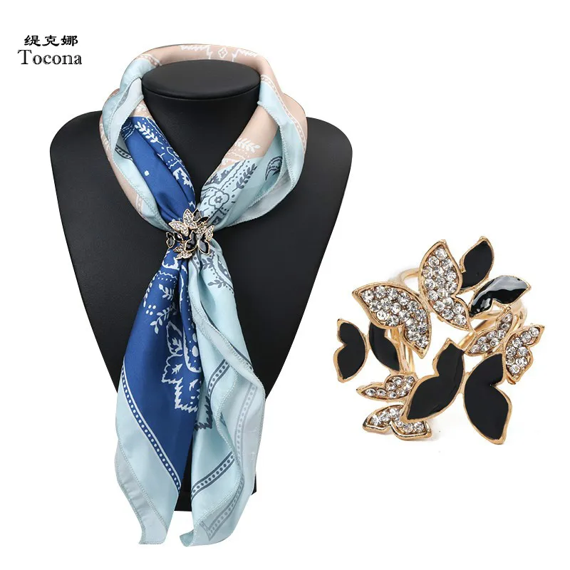 

Tocona Trendy Gold White Black Butterfly Shaped Imitation Natural Rhinestone Brooch Pins Women Buckles Scarf Clips Jewelry 3806