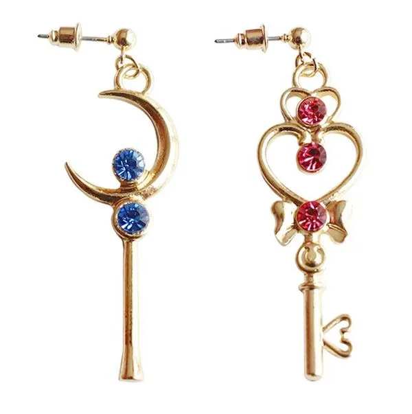 

Fashion jewelry sailor moon Asymmetrical Key Crescent Earring