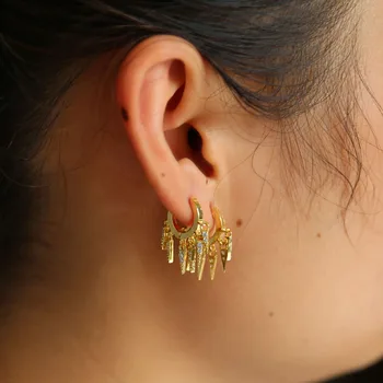 

Bohemian golden Statement Tassel Earrings for Women Vintage Round charm Drop Earrings Wedding Party Bridal Fringed Jewelry Gift