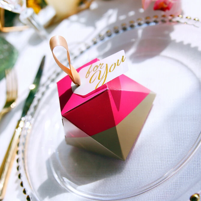 New Rose Red Diamond Shape Candy Box Wedding Favors and Gifts Box Party Supplies Paper Gift Chocolate Boxes Packages (10)