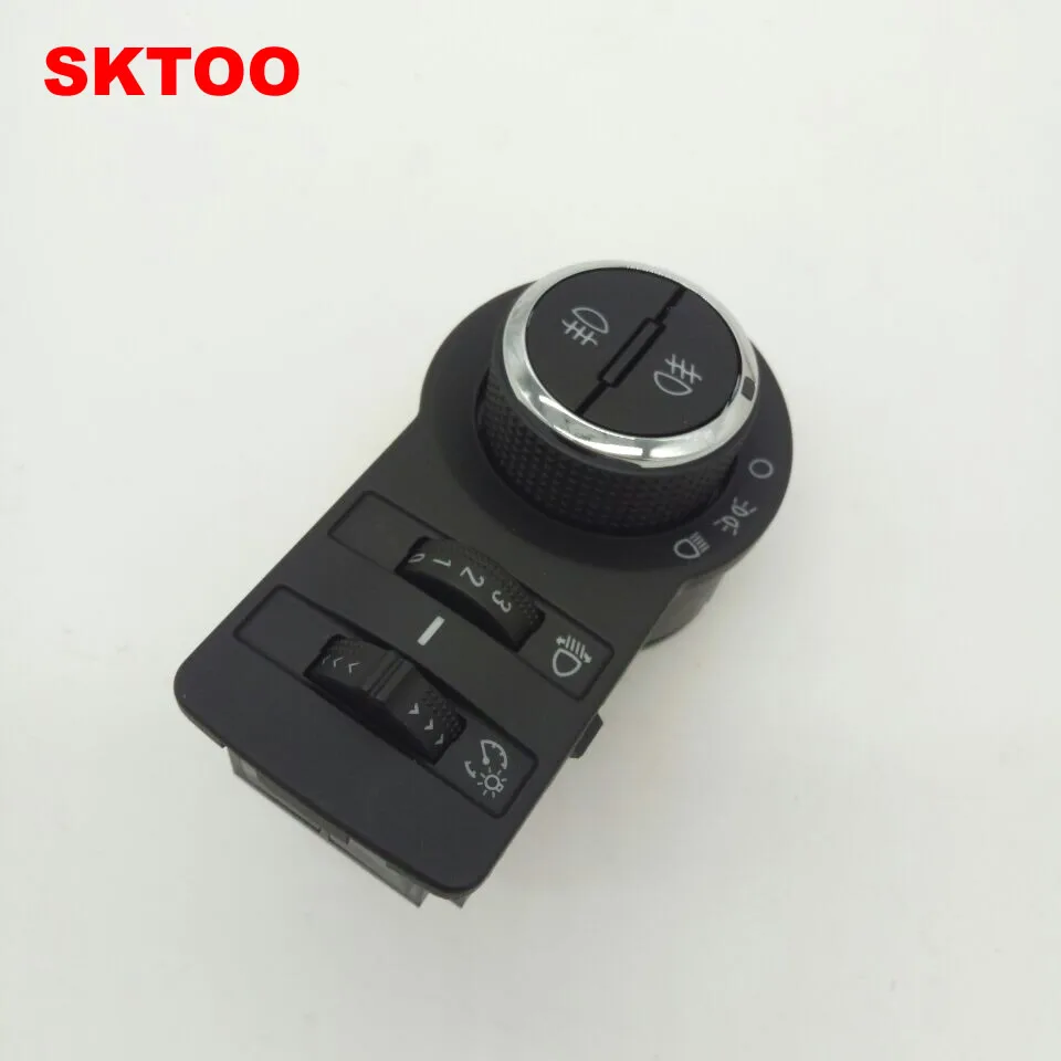 

SKTOO For Chevrolet Cruz GM13301749 automatic headlight switch control