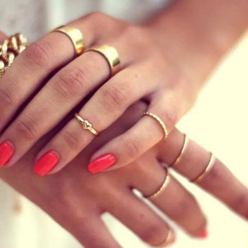 7 Pcs Fashion Punk Heart Plain Above Knuckle Rings Band Mid Finger Rings Midi Rings Joint Rings Set
