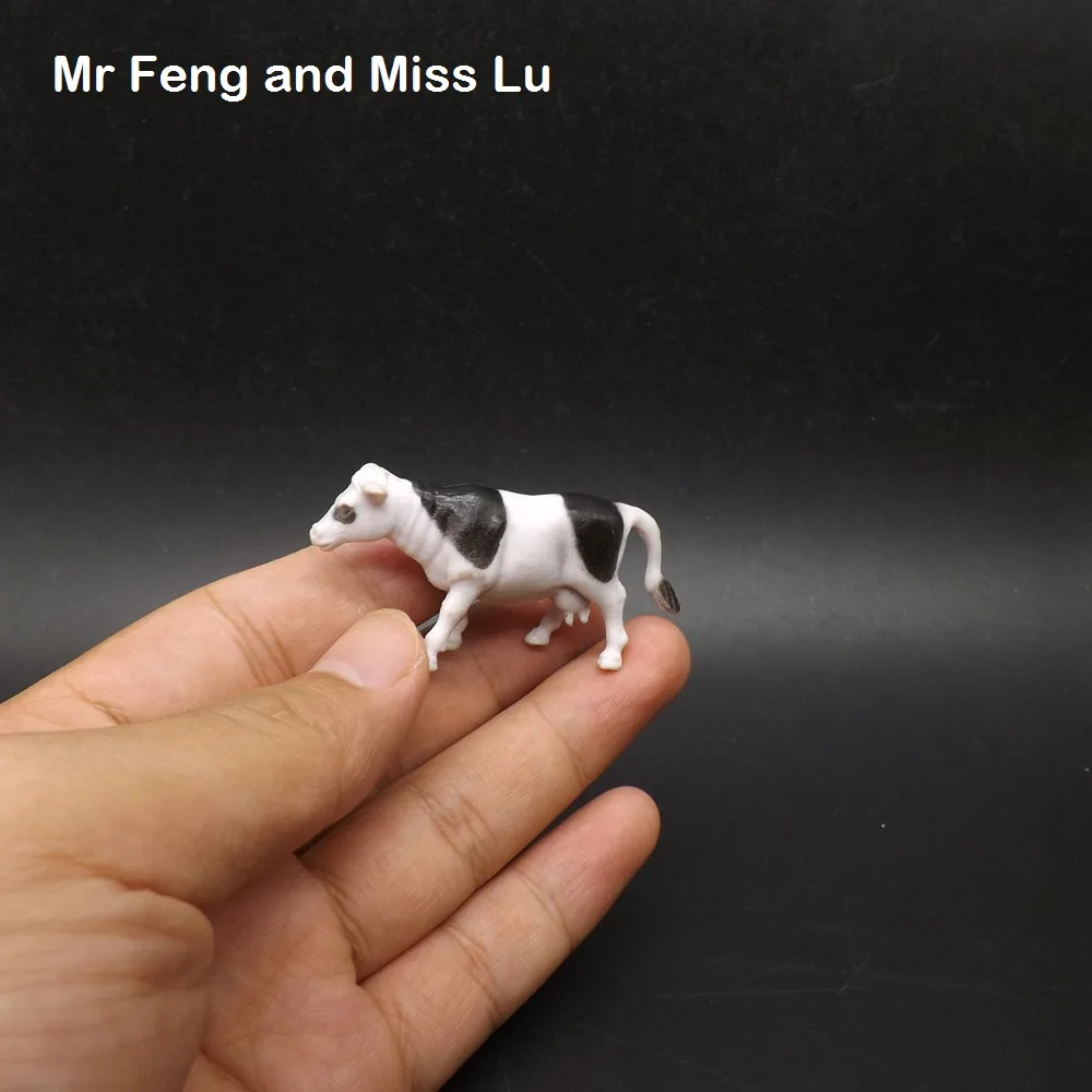 

Small Dairy Cow Montessori Teaching Prop Toys Children