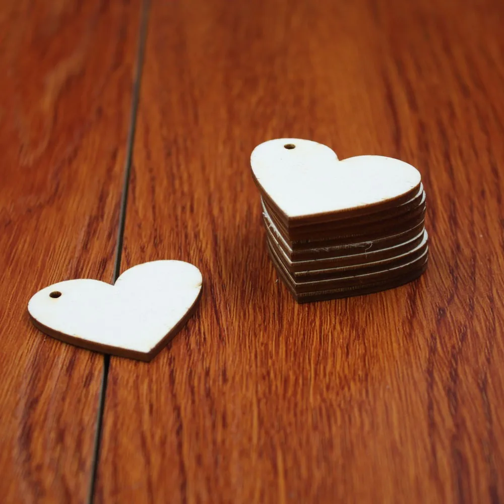 (120pcslot) One hole Unfinished Wooden Heart Key Chain Bulk Cutout Favor Wood Wedding Love Tags 40mm1