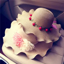 Summer Women Sunhats Oversized Ruffles Bow Beach Hat Female Sun Protection Straw Cap Floral Patchwork Straw Hat Travel