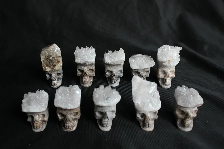 

10 Cute Natural White Clear Quartz Crystal Cluster Points Skulls Carved Stone Carving Head Sculpture Healing Wholesales Price
