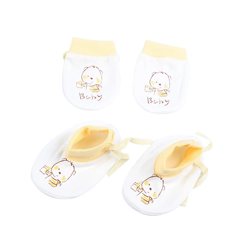 Newborn Anti Scratch Gloves Organic Cotton Soft Baby Gloves Socks Sets Cartoon Bear Monkey Boys Girls Pack Mittens Socks Suits (14)
