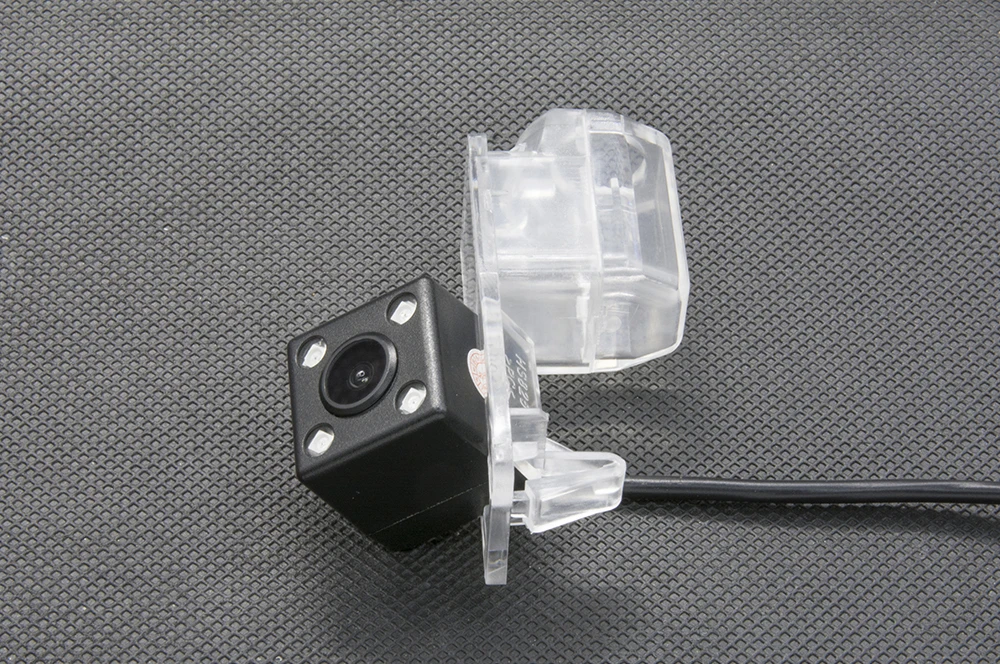 5 (25)