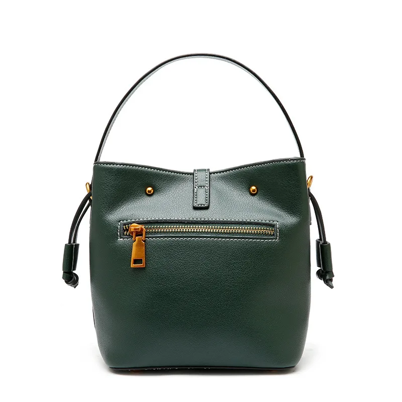 New women's bag Korean beautiful rivets Calfskin bucket bag trend shoulder bag Genuine Leather women messenger bags