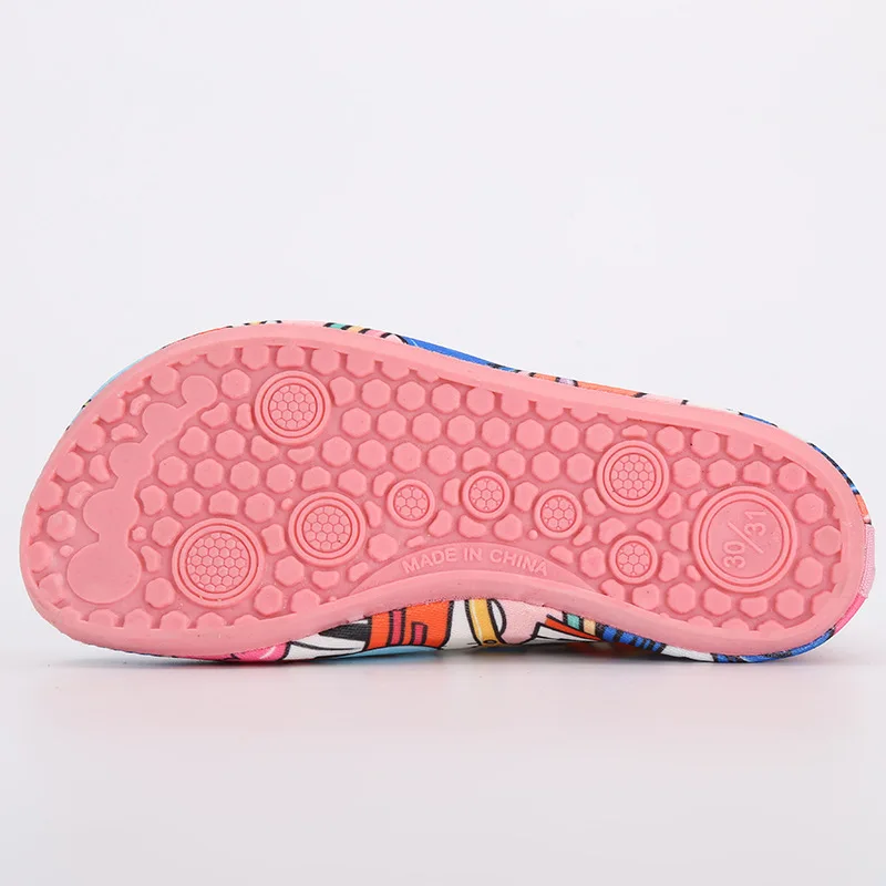 Summer Light Water Shoes Boys Girls Print Beach Shoes Non-Slip Swimming Sneaker Seaside Socks for Kids Barefoot Skin Care Shoes