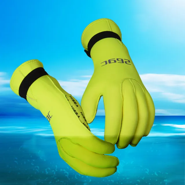 warmest diving gloves