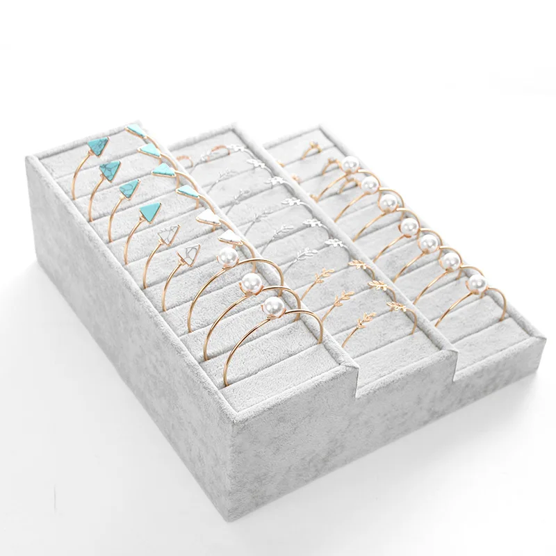 8529193434_856262699