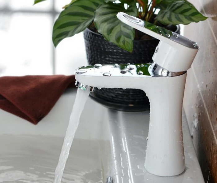 

Deck Mount Waterfall Bathroom Faucet Vanity Vessel Sinks Mixer Tap Cold And Hot Water Tap BF252