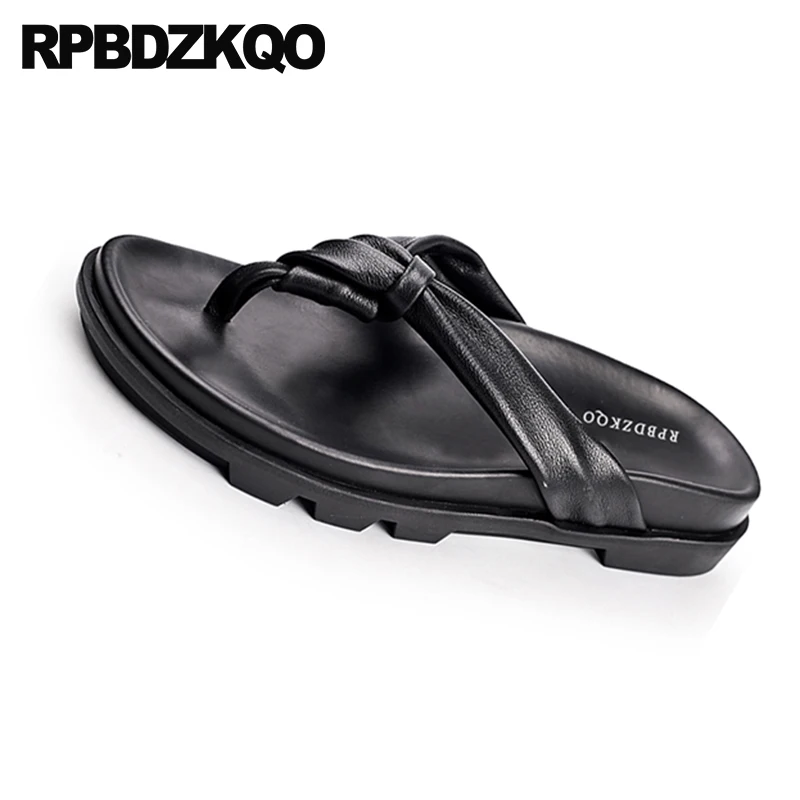 الصنادل النعال الشرائح الإيطالية في الهواء الطلق أحذية مصممين الرجال عالية الجودة أسود منصة جلد طبيعي الوجه بالتخبط 2018 الانزلاق على الصنادل النعال الشرائح الإيطالية في الهواء الطلق أحذية مصممين الرجال عالية الجودة أسود منصة جلد طبيعي الوجه بالتخبط 2018 الانزلاق على