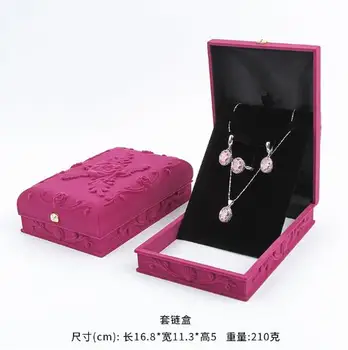 

50pcs Flocking Jewelry Set Box European Retro Embossing Pattern Ring Earring Pendant Necklace Jewelry Storage Case Gift Boxes
