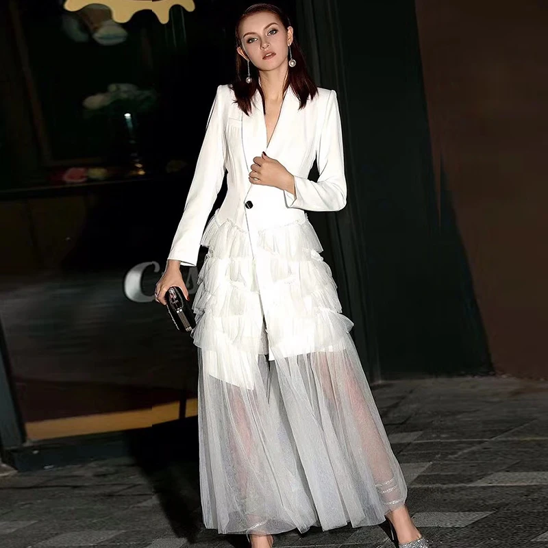 

New 2019 Fashion Runway Dress Black White Women Banquet Party Cascading Ruffle Notched Neck Long Sleeve Pleated Mesh Korea Dress
