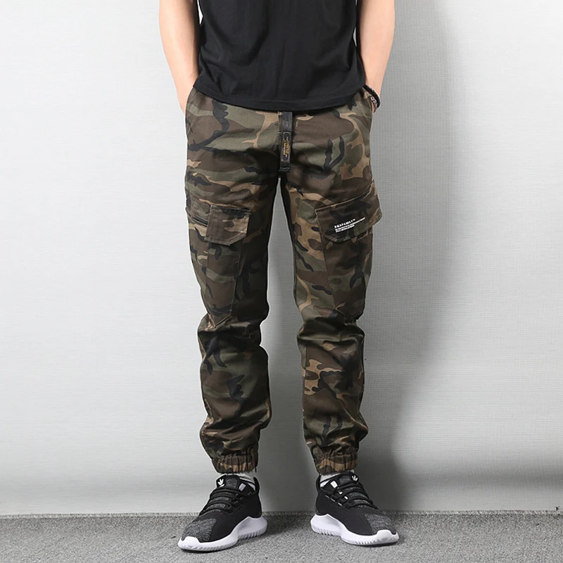 Japanese Style Fashion Jeans Men Elastic Waist Big Pocket Cargo Pants Camouflage Military Pants Hip