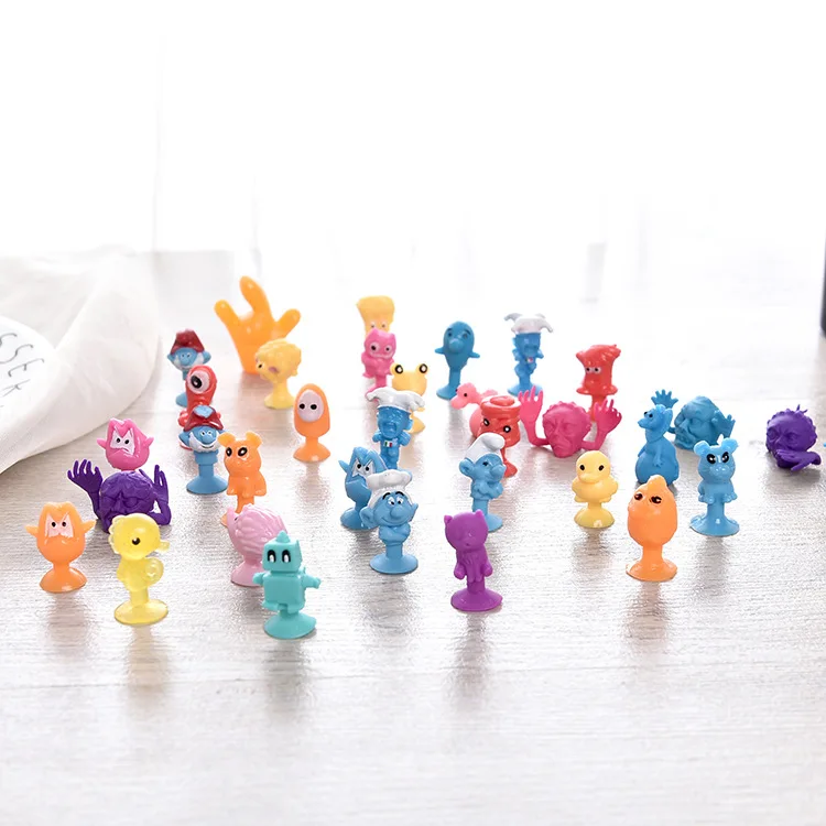 

50PCS Mixed 32mm Plastic Ball Capsule Toy Cartoon Animal Pvc Doll Eggshell