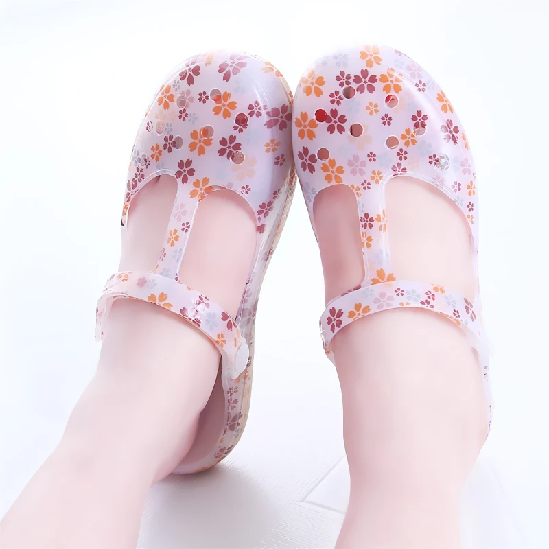 

Dropshipping Candy Color Large Size Thick Sandals Woman Croc Anti-Skid Hole Jelly Rose Flower Shoes Flat Garden Beach Shoes