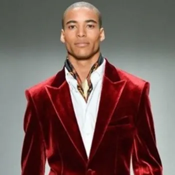 

2017 Latest Coat Pant Designs Red Velvet Men Suit Classic Skinny Prom Blazer Stage Simple Custom Tuxedo 2 Piece Jacket men suit