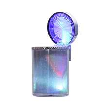 Viagem de carro Auto Móveis Copo Fumaça Cinzeiro do Cigarro Titular Cilindro Com Luz LED Stand de Armazenamento Suporte de Copo