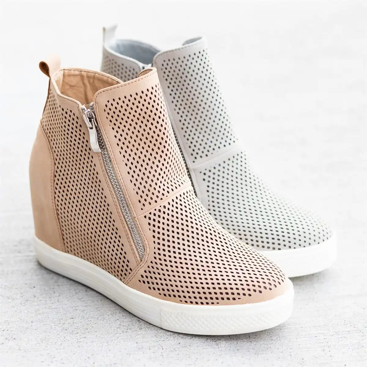 LOOZYKIT PU Leather Woman Casual Shoes Within The Higher Pure Fashion Side Zipper Sneakers Anti Skid Outsole Ladies Shoes