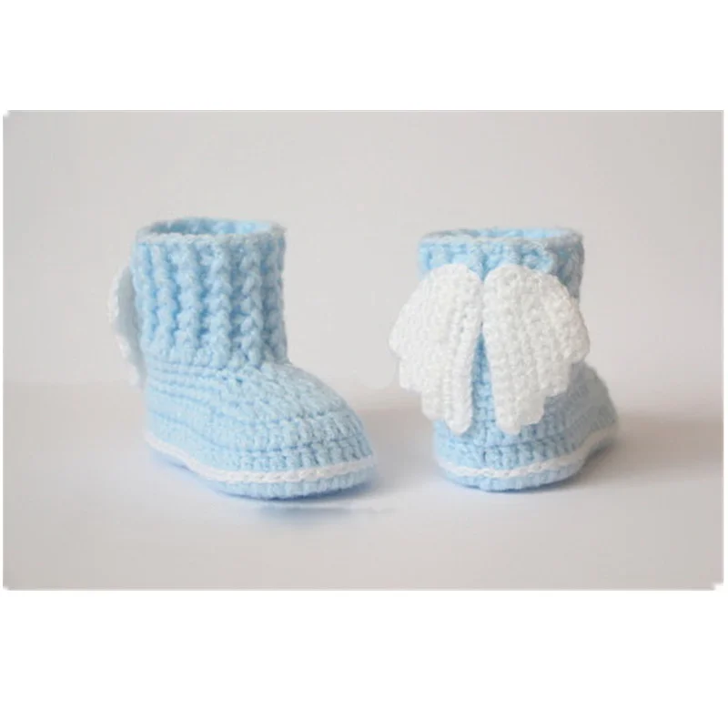 free-shipping-Crochet-baby-booties-baby-shoes-winter-boots-socks-wings-angel-white-pink-baby-shower.jpg_640x640 (1)