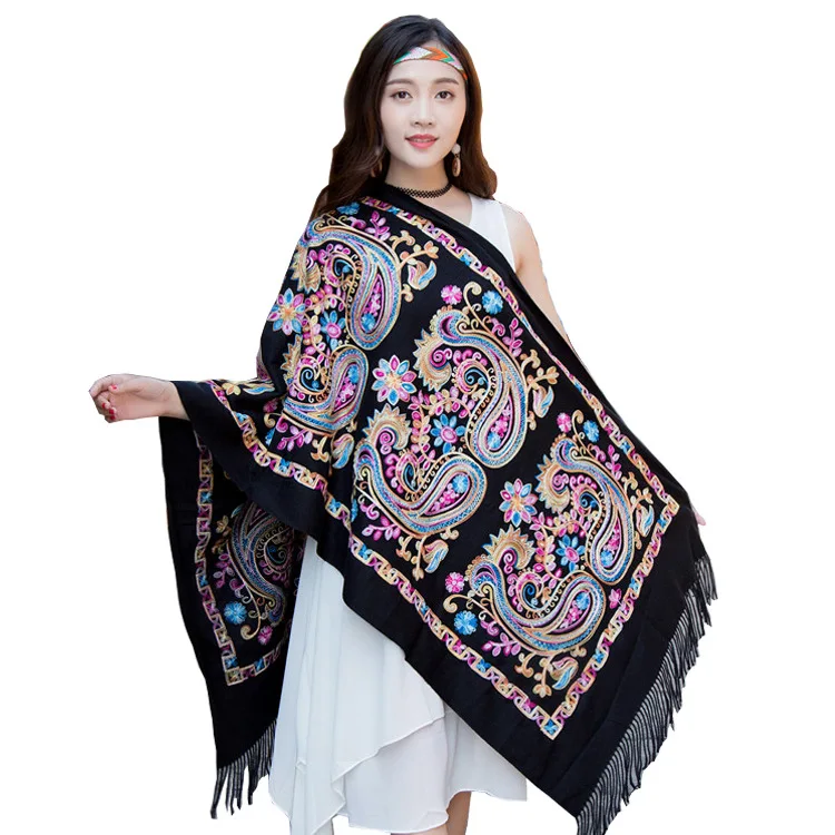 

New autumn and winter 2018full embroidery imitation cashmere scarf female ethnic wind shawl warm fringe cashmere scarf wholesale
