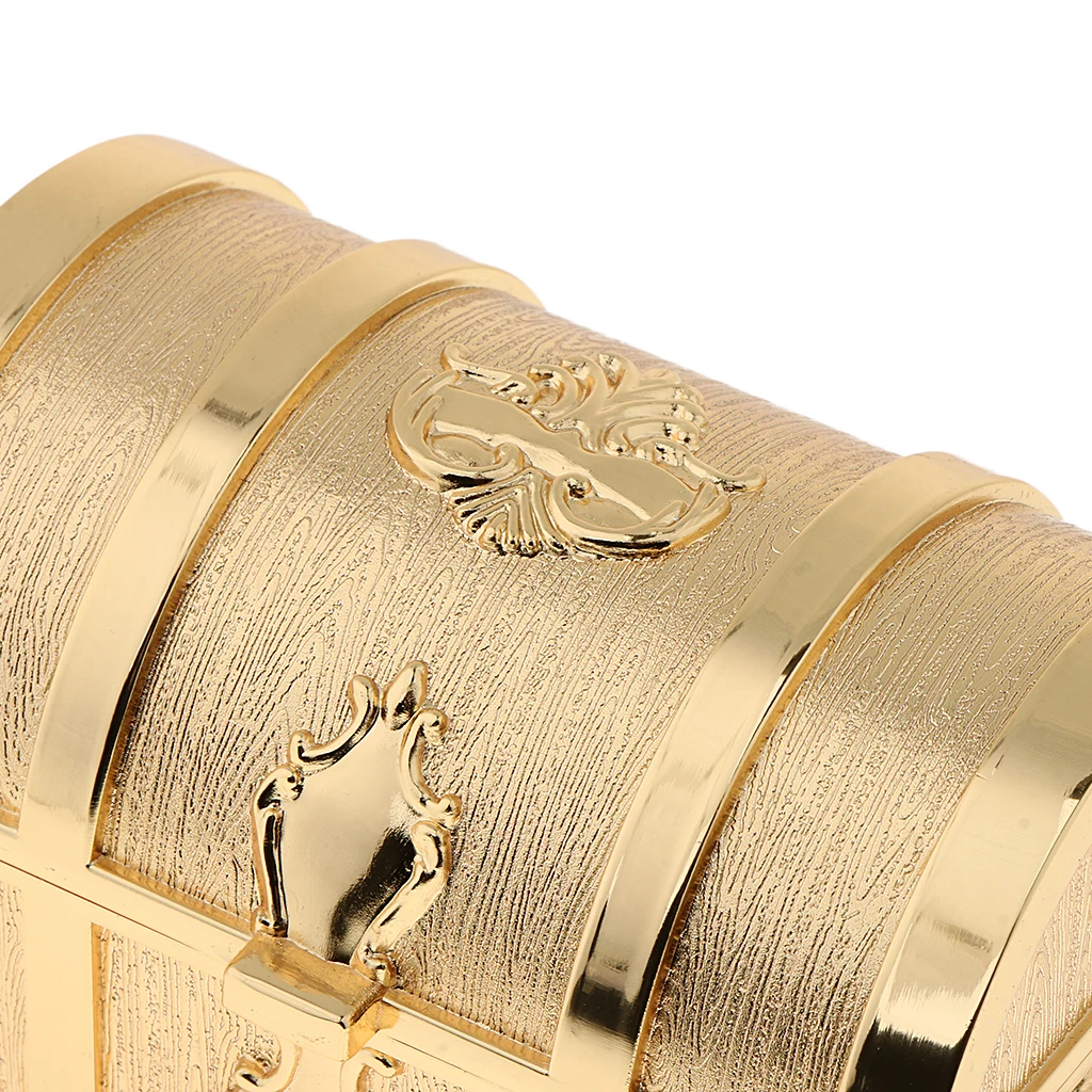 Golden Zinc Alloy Treasure Chest Box Trinkets Jewelry Box Antique Fashion Case Room Decoration
