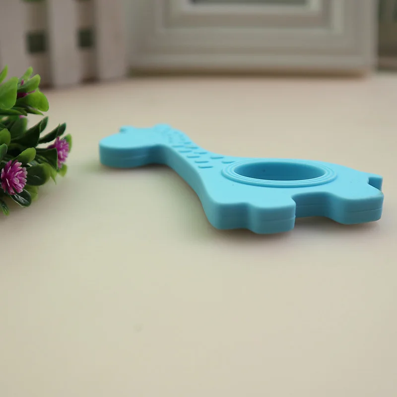 Giraffe teethers