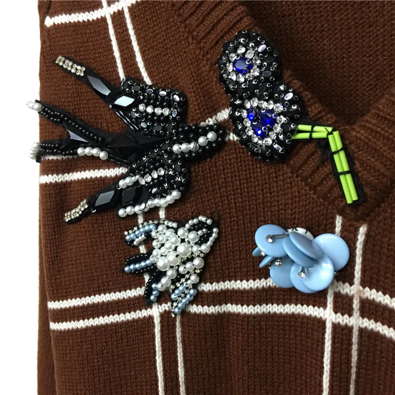 Women Wool Sweater Autumn V-neck Long Sleeve Beading Sweater Pullover 2018 Casual Plaid Sweater
