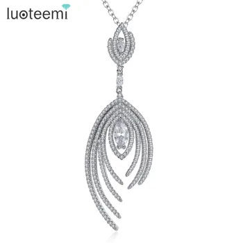

LUOTEEMI 2017 New Luxury Woman Necklace Shining Tiny Cubic Zircon Big Flower Pendant Choker Wedding Party Jewelry Christmas Gift