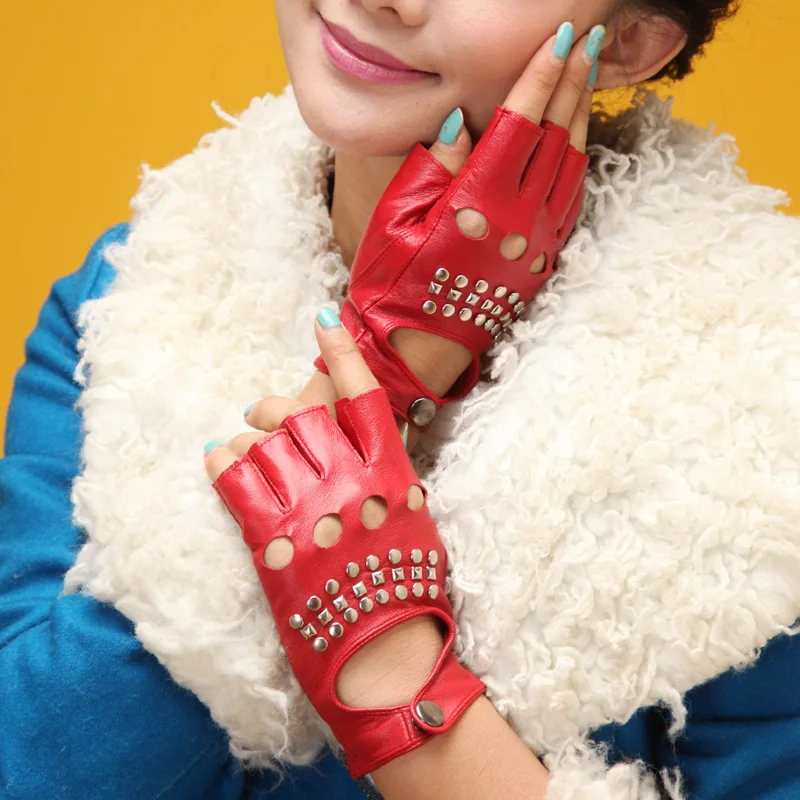 SHOUHOU новые женские полупальчиковые перчатки женские кожаные перчатки Модные задние заклепки сексуальные перчатки для танцев варежки