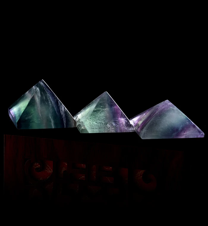 1 шт Природный Флюорит Пирамида Кристал острый Исцеление с натуральным кристаллом кварца минеральная подарок дома исследование украшения