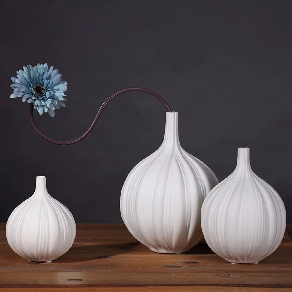 Contemporary Garlic Ceramic Vase Set Tabletop Flower Vase Home