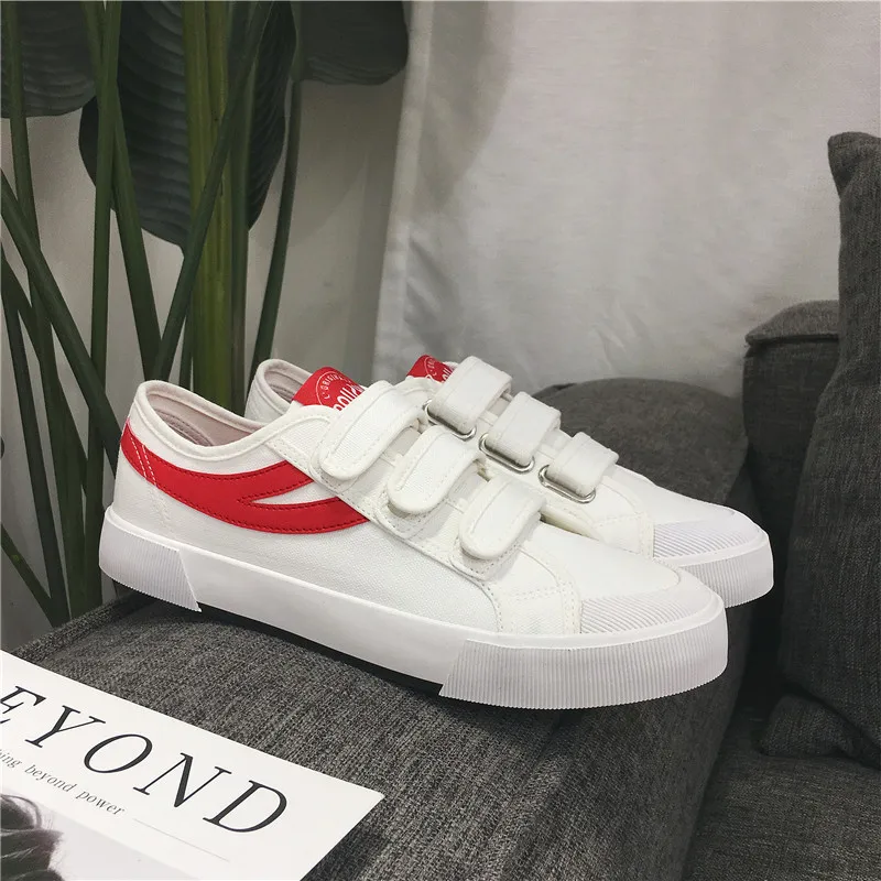 

Spring and Summer 2019 New Men's Canvas Shoes Breathable Men's Flat-soled Shoes for Hong Kong Fashion and Leisure Students
