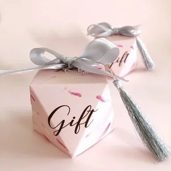 

30pcs Diamond shape Pink feather silver tassel Candy Boxes Wedding Favors Giveaways Gift Box Christmas Party Chocolate package