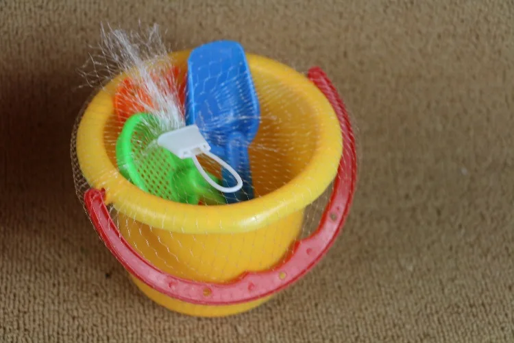  Beach Toys SandBox Set Sea Sand Bucket Water Table Play Swimming Pool and Fun Shovel Molds Tiny Lov